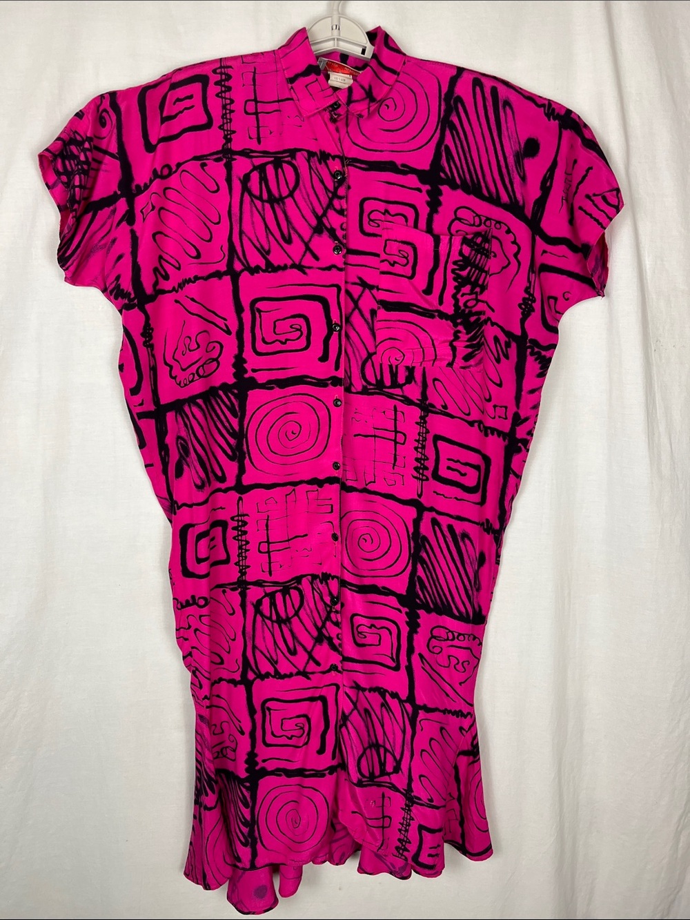 Vintage 80s Suki Fashion Neon Pink Abstract Button Up Dress